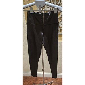 Leonisa Small Onyx  High-Waisted Leggings With front Zip Closure NWOT